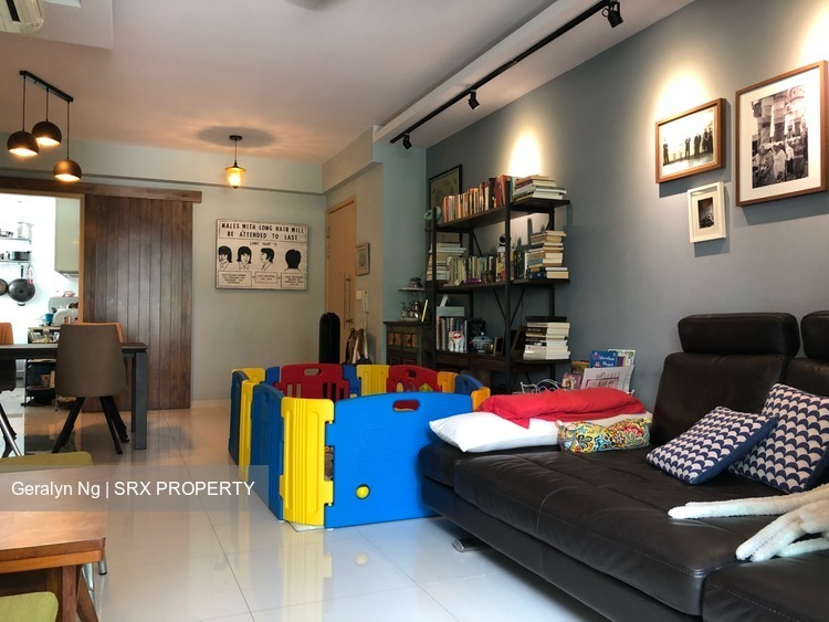 Esparina Residences thumbnail photo